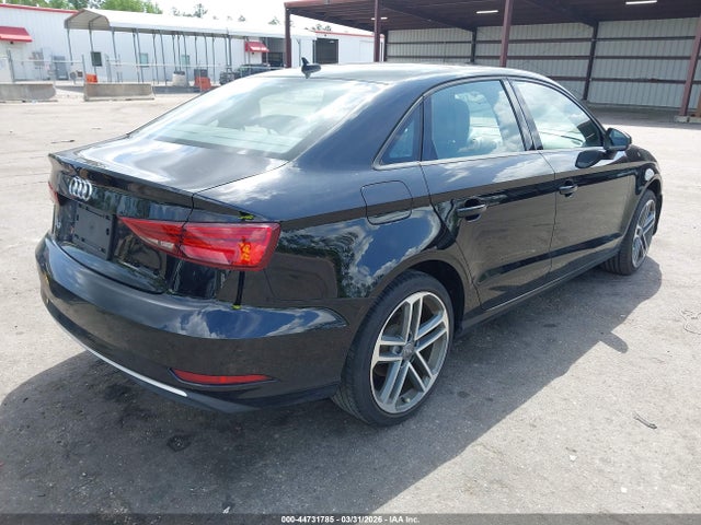 2017 Audi A3 2.0t Premium მანქანა იყიდება აუქციონზე, vin: WAUAUGFFXH1052428, აუქციონის ნომერი: 44731785