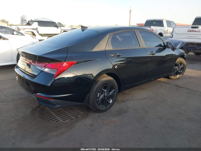 2023 HYUNDAI ELANTRA HYBRID KMHLM4AJ5PU077719 Photo 3