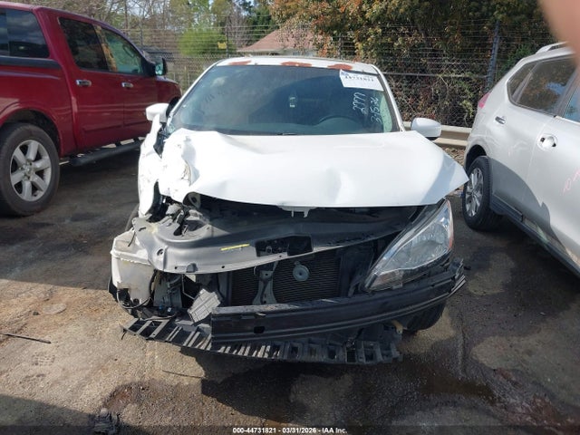 2015 Nissan Sentra Sv მანქანა იყიდება აუქციონზე, vin: 3N1AB7AP7FY372777, აუქციონის ნომერი: 44731821