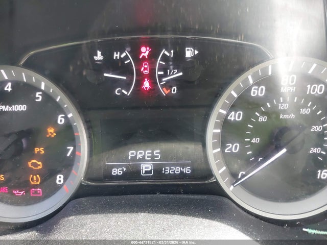 2015 Nissan Sentra Sv მანქანა იყიდება აუქციონზე, vin: 3N1AB7AP7FY372777, აუქციონის ნომერი: 44731821