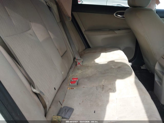 2015 Nissan Sentra Sv მანქანა იყიდება აუქციონზე, vin: 3N1AB7AP7FY372777, აუქციონის ნომერი: 44731821
