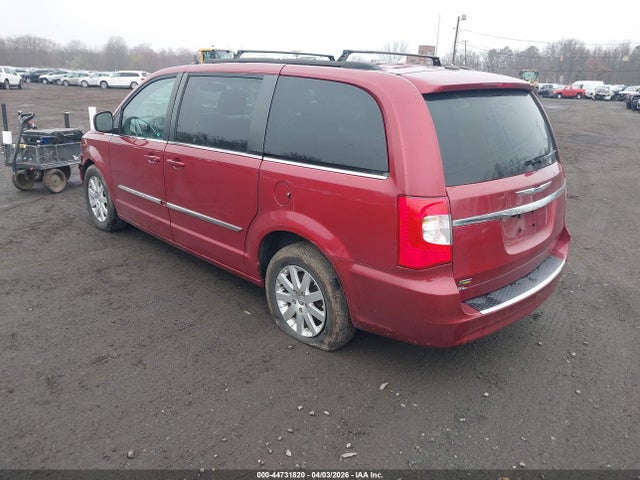2014 CHRYSLER TOWN & COUNTRY 2C4RC1BG1ER448064 Photo 2