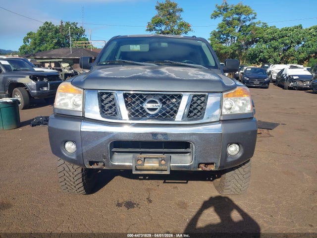 Nissan TITAN SV 2014 1N6AA0EC6EN512891 Image 12