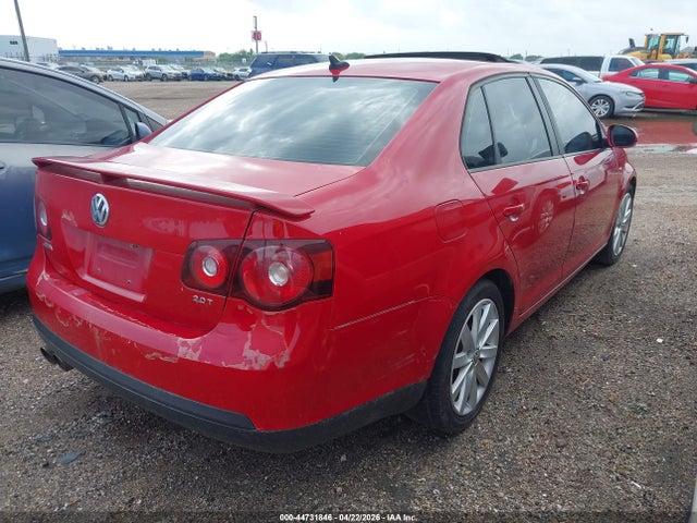 44731846 :رقم المزاد ، 3VWRJ7AJ6AM076547 vin ، 2010 Volkswagen Jetta Wolfsburg Edition مزاد بيع