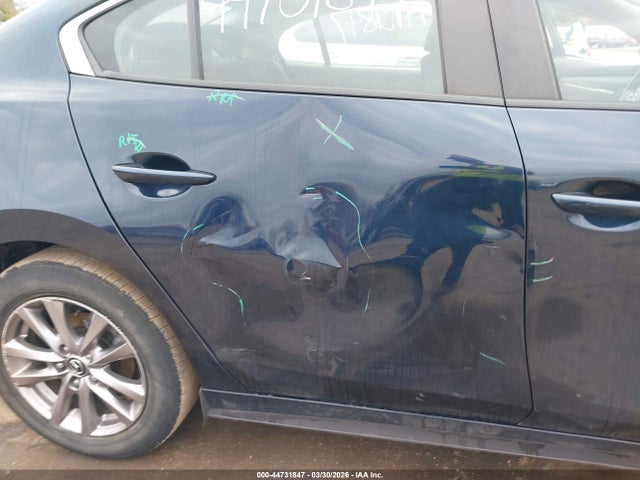 2019 Mazda Mazda3 მანქანა იყიდება აუქციონზე, vin: JM1BPABL0K1106365, აუქციონის ნომერი: 44731847