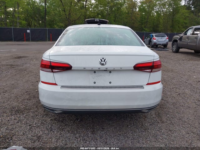 Aukcja sprzedaży 2020 Volkswagen Passat 2.0t Se, vin: 1VWSA7A34LC021621, numer aukcji: 44731852