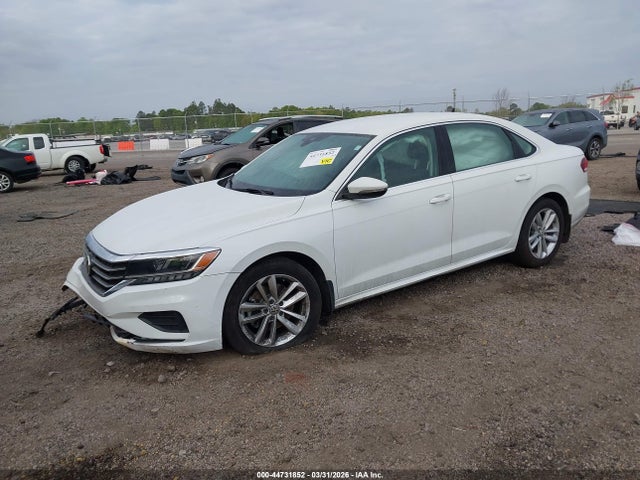 Aukcja sprzedaży 2020 Volkswagen Passat 2.0t Se, vin: 1VWSA7A34LC021621, numer aukcji: 44731852