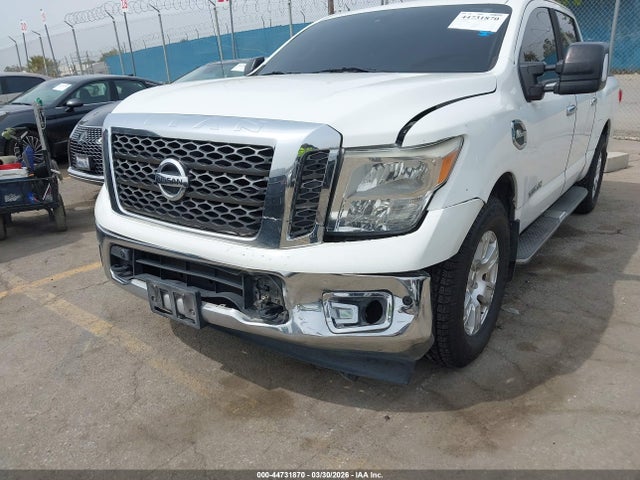 1N6AA1E65HN551458 Nissan TITAN SV