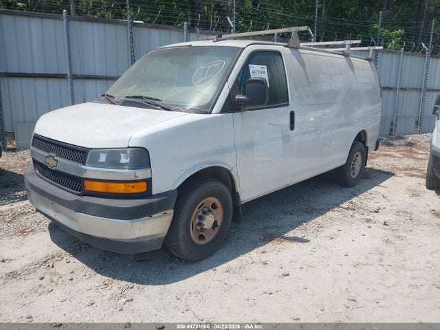 1GCWGAFP7J1341231 Chevrolet Express 2500 Work Van
