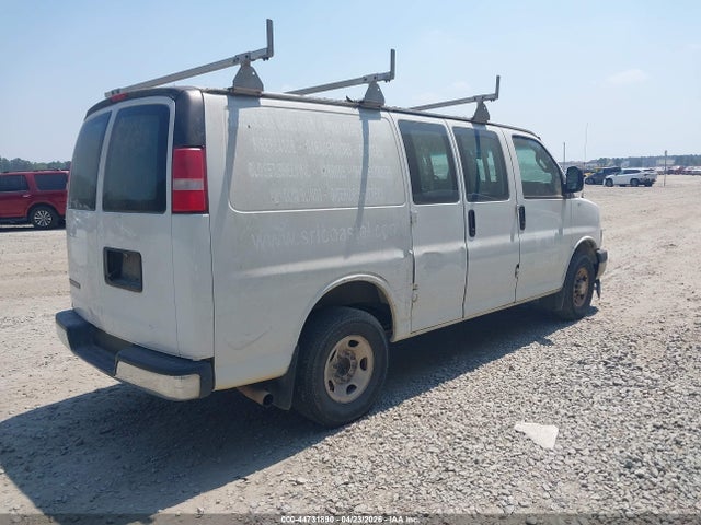 1GCWGAFP7J1341231 Chevrolet Express 2500 Work Van