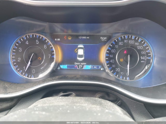 2016 Chrysler 200 C მანქანა იყიდება აუქციონზე, vin: 1C3CCCEG8GN135742, აუქციონის ნომერი: 44731891