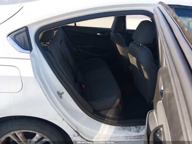 Chevrolet Cruze Lt Auto 2018 3G1BE6SM3JS652952 Image 8