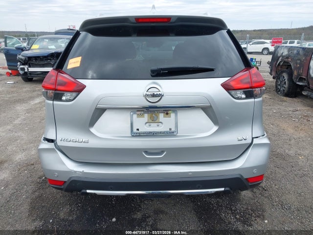 44731917 :رقم المزاد ، JN8AT2MT6LW041945 vin ، 2020 Nissan Rogue Sv Fwd مزاد بيع
