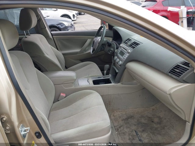 Продаж на аукціоні авто 2010 Toyota Camry Le, vin: 4T4BF3EK3AR008446, номер лоту: 44731936