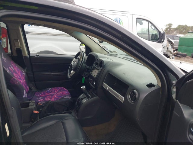 2017 JEEP COMPASS 1C4NJDBB8HD168286 Photo 4