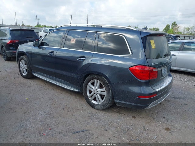 2015 MERCEDES-BENZ GL 450 4JGDF6EE6FA527515 Photo 2