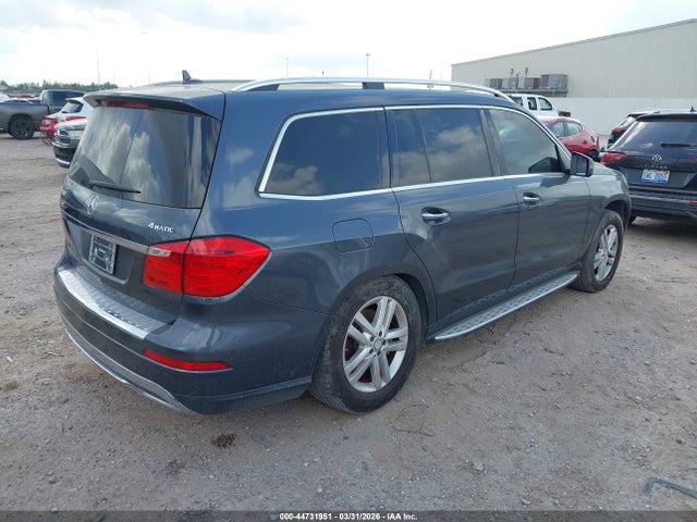2015 MERCEDES-BENZ GL 450 4JGDF6EE6FA527515 Photo 3