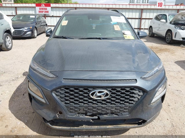 KM8K22AAXMU611444 Hyundai Kona Sel