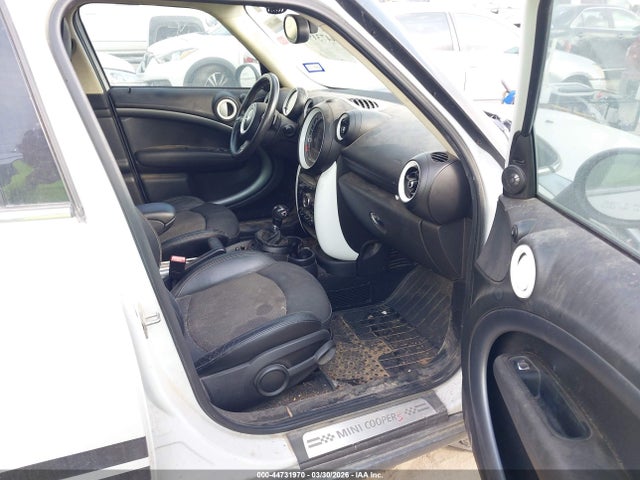 2015 MINI COUNTRYMAN WMWZC3C56FWT05447 Photo 4