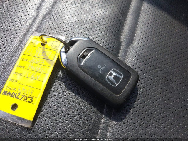 5J6RW1H82NA012703 Honda Cr-v 2wd Ex-l