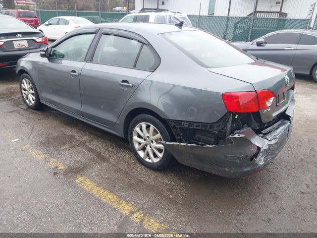2011 Volkswagen Jetta 2.5l Se მანქანა იყიდება აუქციონზე, vin: 3VWDZ7AJ7BM319321, აუქციონის ნომერი: 44731976