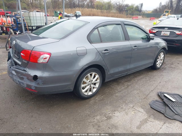 2011 Volkswagen Jetta 2.5l Se მანქანა იყიდება აუქციონზე, vin: 3VWDZ7AJ7BM319321, აუქციონის ნომერი: 44731976
