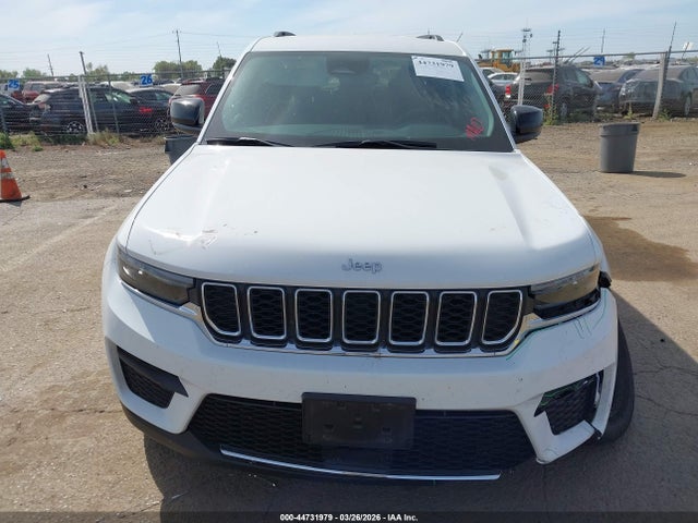 1C4RJHAG4PC674482 Jeep Grand Cherokee Laredo 4x4