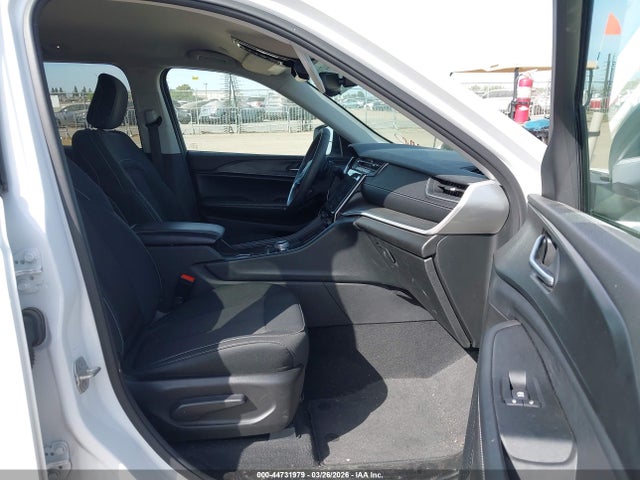 2023 JEEP GRAND CHEROKEE 1C4RJHAG4PC674482 Photo 4