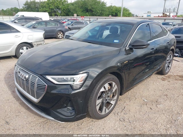 44731985 :رقم المزاد ، WA12AAGE0NB014497 vin ، 2022 Audi E-tron Sportback Premium Plus S Line Quattro مزاد بيع