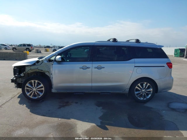 Aukcja sprzedaży 2017 Kia Sedona Sx Luxury, vin: KNDME5C12H6273048, numer aukcji: 44731987