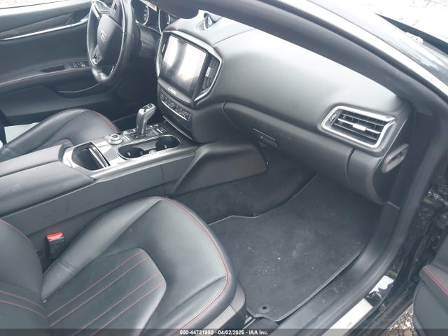 Продажа на аукционе авто 2019 Maserati Ghibli S Q4, vin: ZAM57YTA6K1319495, номер лота: 44731990