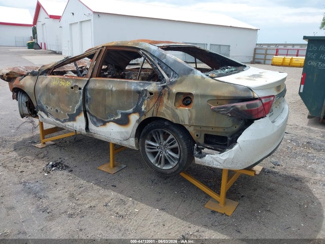 2016 Toyota Camry Se მანქანა იყიდება აუქციონზე, vin: 4T1BF1FK9GU264368, აუქციონის ნომერი: 44732001