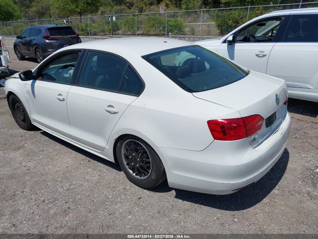 44732014 :رقم المزاد ، 3VW2K7AJ3BM060158 vin ، 2011 Volkswagen Jetta 2.0l S مزاد بيع