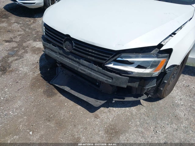 44732014 :رقم المزاد ، 3VW2K7AJ3BM060158 vin ، 2011 Volkswagen Jetta 2.0l S مزاد بيع