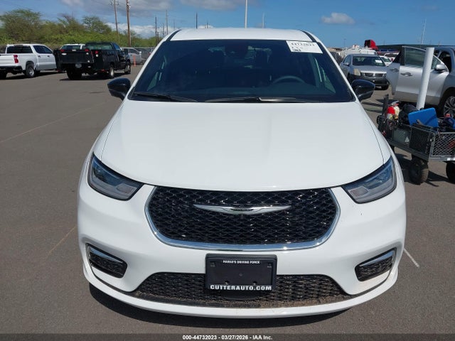 Chrysler Pacifica Select 2026 2C4RC1BG2TR153665 Image 12