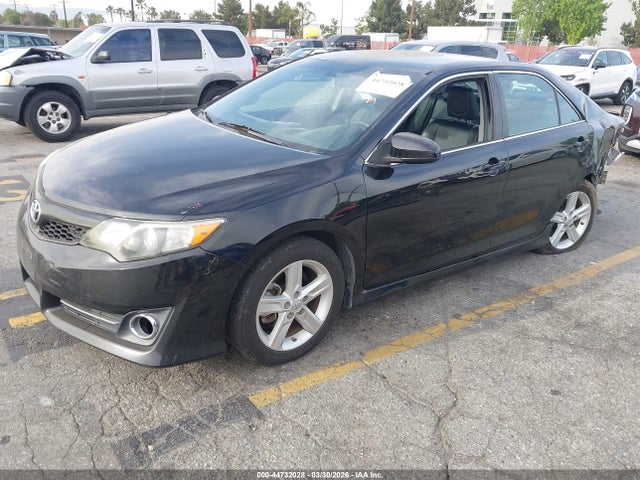 Toyota CAMRY SE 2014 4T1BF1FK4EU382308 Image 2