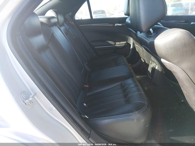 Продаж на аукціоні авто 2022 Chrysler 300 S, vin: 2C3CCABG6NH116038, номер лоту: 44732039