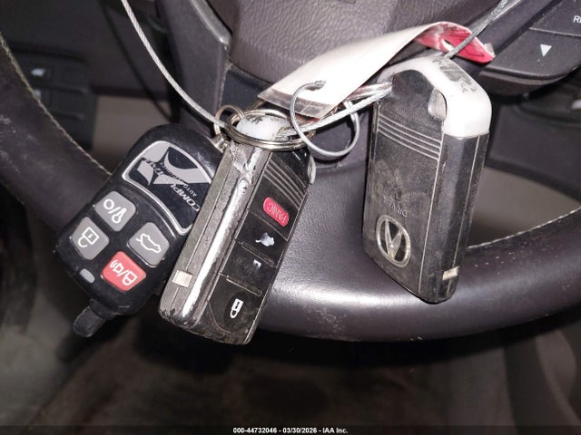 44732046 :رقم المزاد ، 2HNYB1H4XAH500863 vin ، 2010 Acura Zdx مزاد بيع