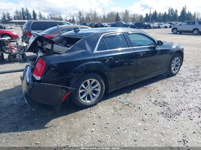 2015 CHRYSLER 300 2C3CCAAG7FH875784 Photo 3