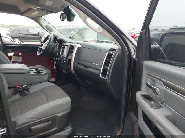 44732055 :رقم المزاد ، 1C6RR7LT6HS712516 vin ، 2017 Ram 1500 Lone Star Silver  4x4 5'7 Box مزاد بيع