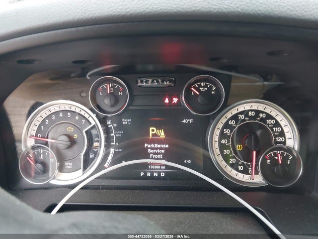 44732055 :رقم المزاد ، 1C6RR7LT6HS712516 vin ، 2017 Ram 1500 Lone Star Silver  4x4 5'7 Box مزاد بيع