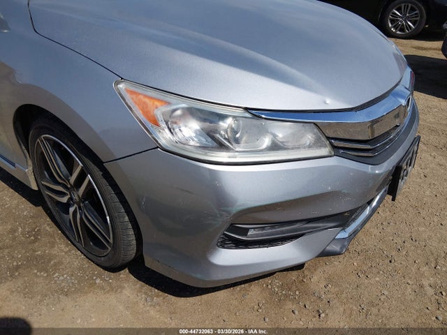 Aukcja sprzedaży 2017 Honda Accord Sport, vin: 1HGCR2F57HA238081, numer aukcji: 44732063