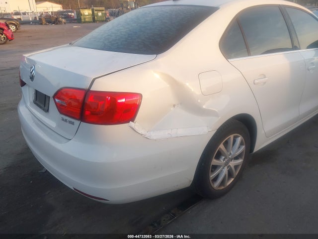 Продажа на аукционе авто 2013 Volkswagen Jetta Se, vin: 3VWBP7AJ0DM402699, номер лота: 44732083