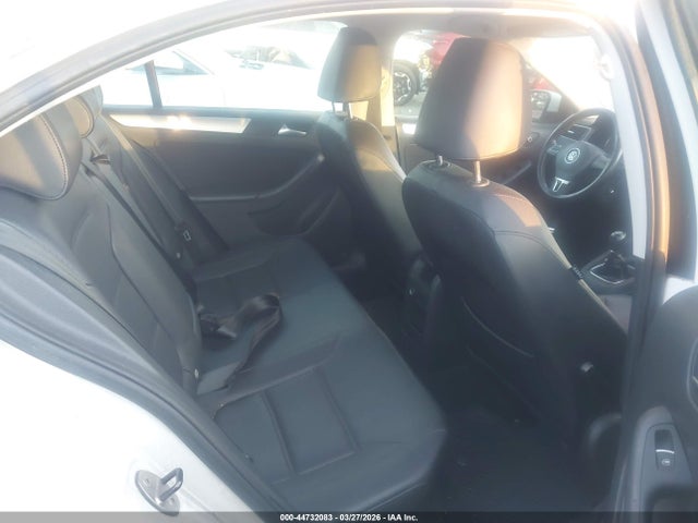 Продажа на аукционе авто 2013 Volkswagen Jetta Se, vin: 3VWBP7AJ0DM402699, номер лота: 44732083