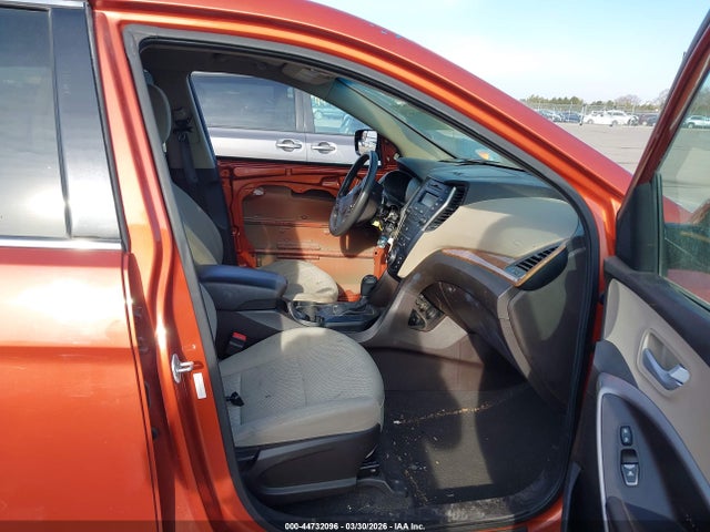 5XYZTDLB7GG331181 Hyundai Santa Fe Sport 2.4l