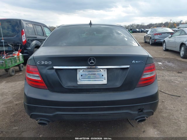 Aukcja sprzedaży 2012 Mercedes-benz C 300 Sport 4matic, vin: WDDGF8BB1CA619981, numer aukcji: 44732106