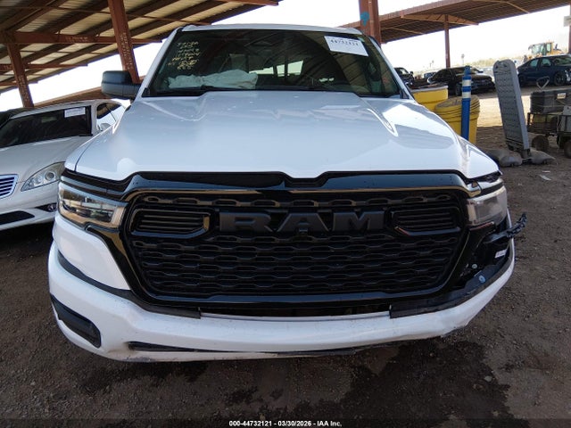 1C6SRECGXSN707043 RAM 1500 Tradesman 4x2 6&#039;4 Box