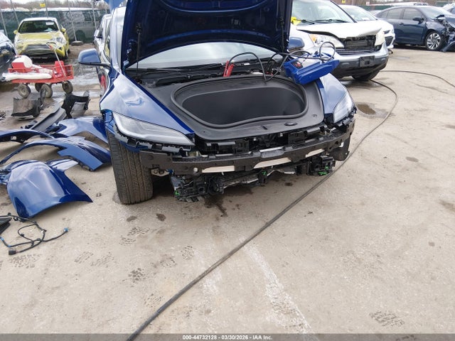 44732128 :رقم المزاد ، 5YJ3E1EA7SF039596 vin ، 2025 Tesla Model 3 Long Range Rear-wheel Drive/standard Rear-wheel Drive مزاد بيع