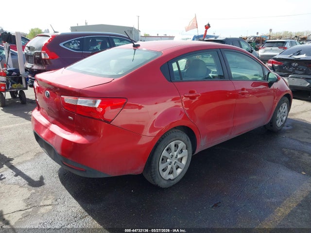 KIA RIO LX 2015 KNADM4A35F6528108 Image 4