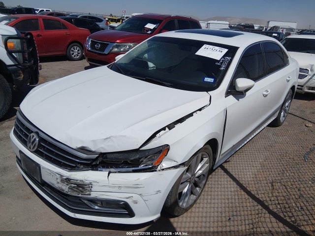 2017 Volkswagen Passat 1.8t Se მანქანა იყიდება აუქციონზე, vin: 1VWGT7A3XHC048426, აუქციონის ნომერი: 44732138